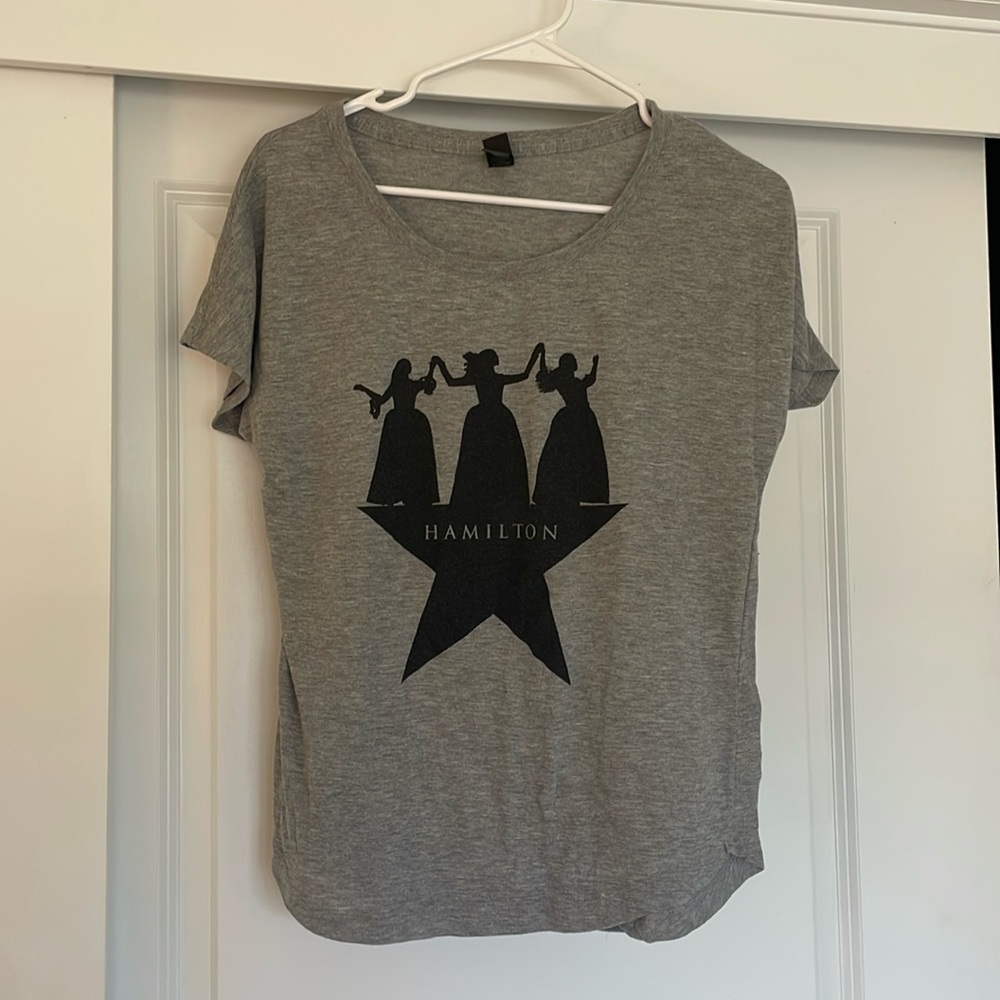 Hamilton Sisters Women’s Shirt Size small